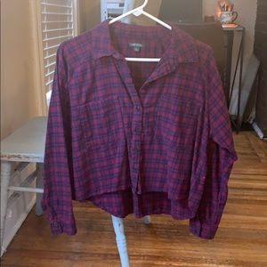 Cropped plaid shirt